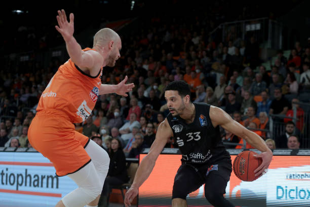 帮助金州勇 帮助金州勇