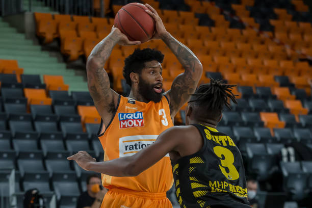 点留在罚球 点留在罚球